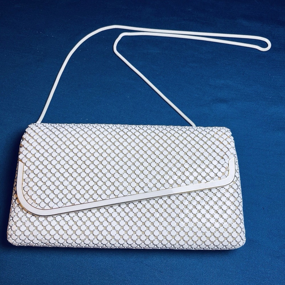 Vintage Bag Purse Metal‎ Mesh Evening Clutch Spring Chain Shoulder Strap White